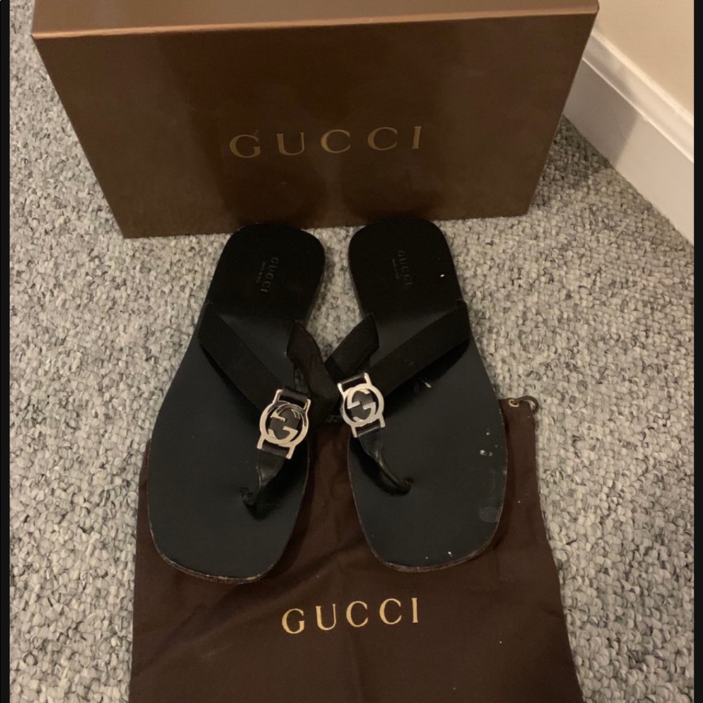 Gucci sandals
